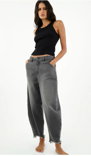 Tennis Black Distress Jeans
